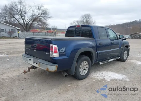 2006 Mitsubishi Raider Duro Cross V8 из США, поврежденный, VIN 1Z7HT38N56S538352